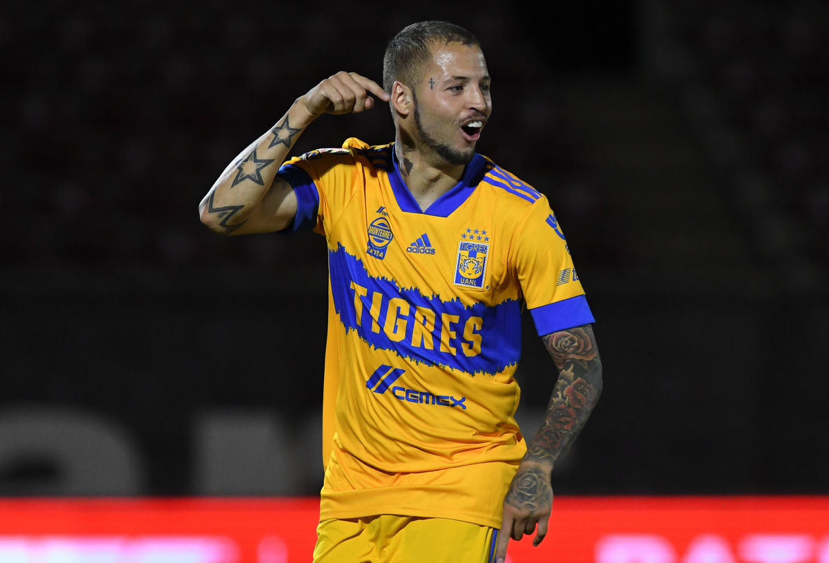 'Diente' López es convocado por Uruguay para eliminatorias mundialistas (Imago7)