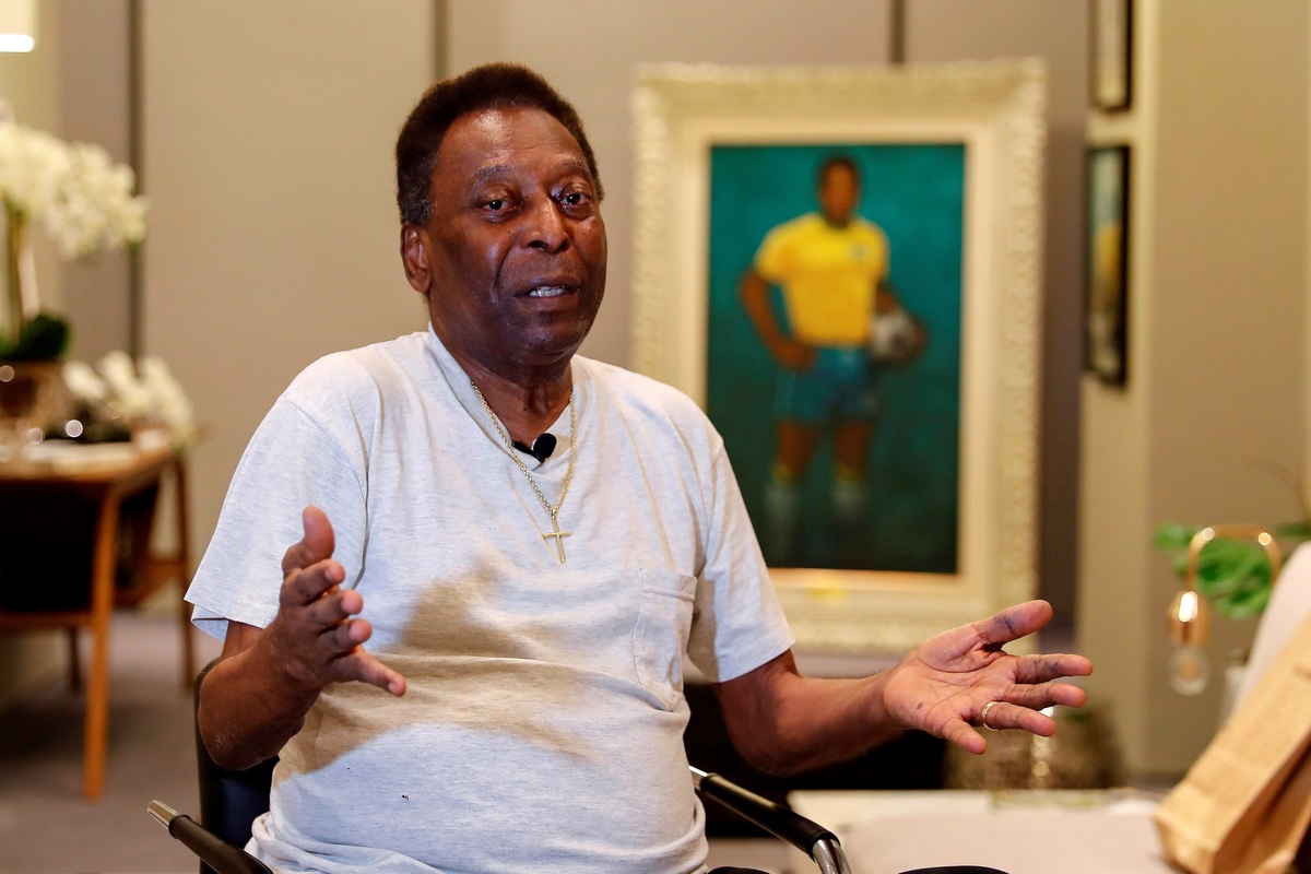 Pelé regresa al hospital para control de su tratamiento contra el cáncer (EFE)