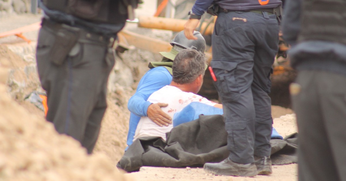 Uno de los trabajadores perdió la vida en el lugar