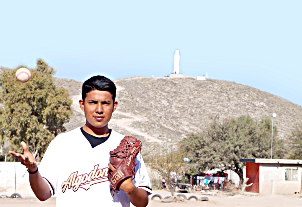 Rafael Nava Rivera, surgido del ejido Dolores (La Borrega) de ciudad Lerdo, hoy es jugador firmado por los Padres de San Diego. | Especial