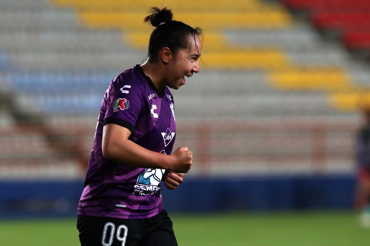 Charlyn Corral marcó un doblete con el que ayudó a la victoria de las Tuzas (Jorge Sánchez)