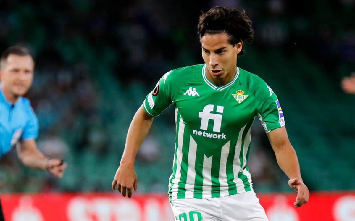 Diego Lainez, en la mira del Rayo Vallecano (Twitter @RealBetis)