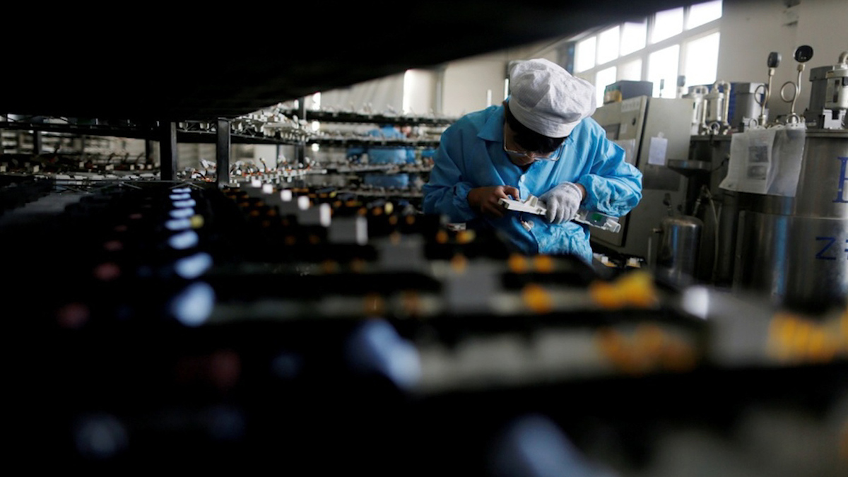 Actividad económica avanzó 0.3% en noviembre
