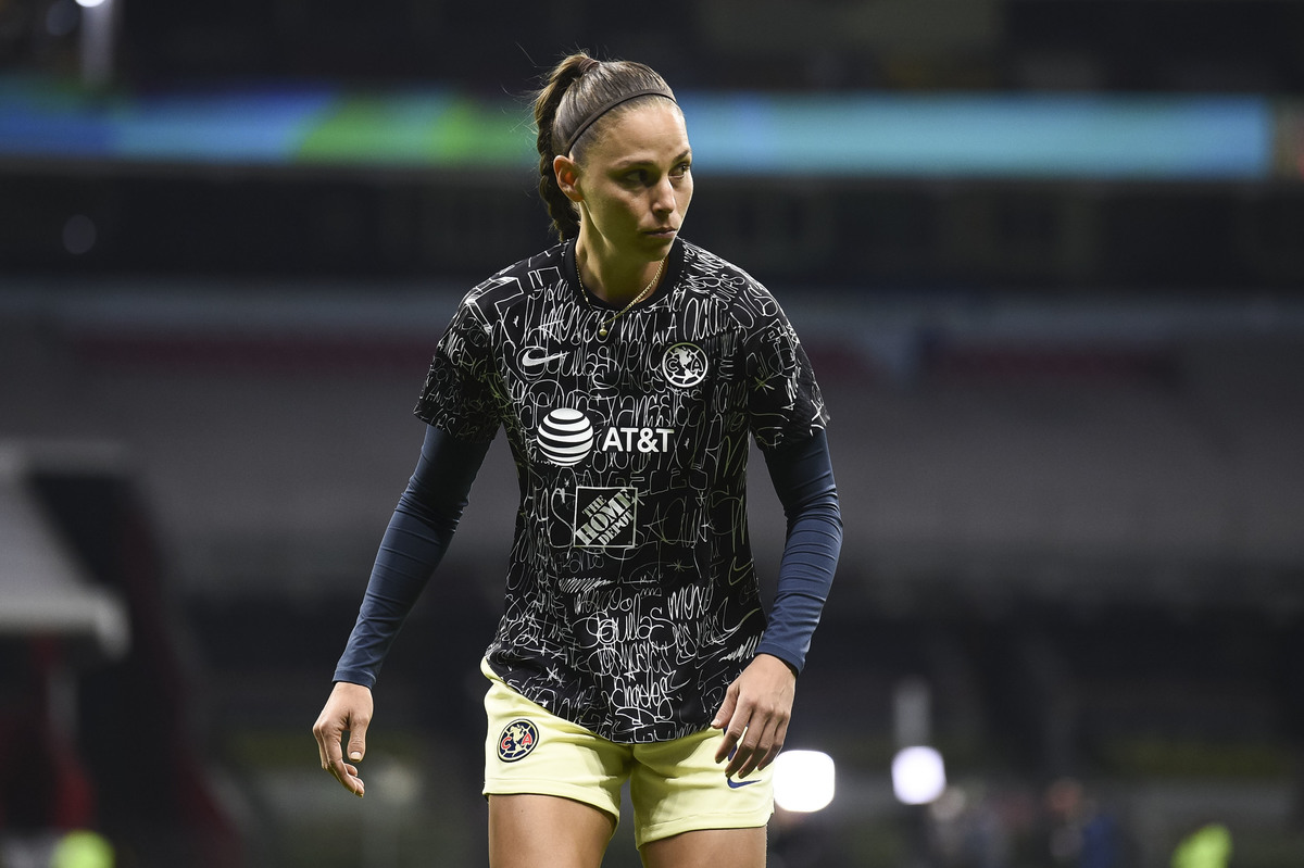 Janelly Farias se une a críticas a su Craig Harrington tras insultos a jugadoras de Rayadas (Imago7)
