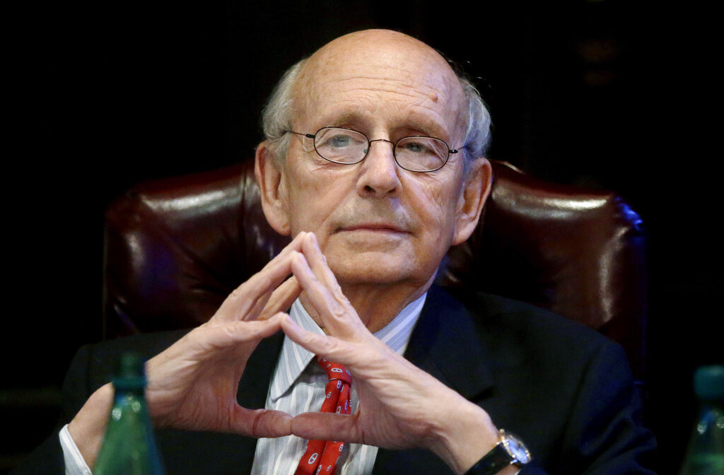 Stephen Breyer, uno de los jueces de la Corte Suprema de Estados Unidos. (AP)