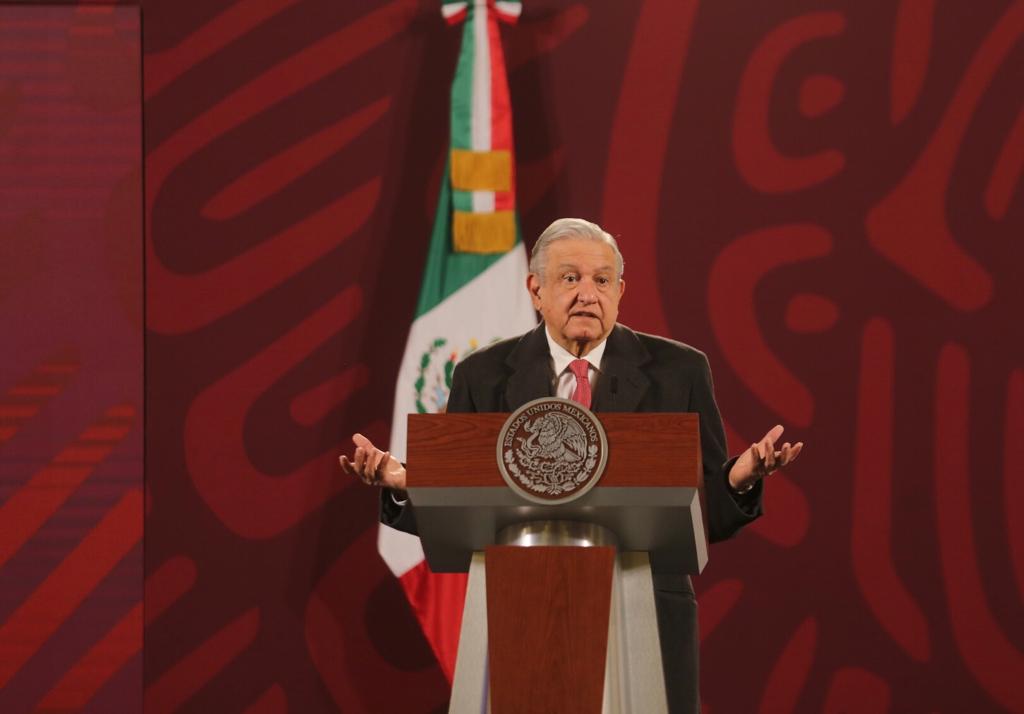 AMLO aseguró que será mejorada la protección para periodistas. (Jorge Carballo)
