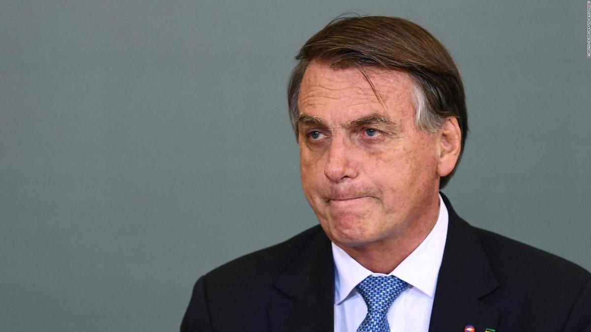 Bolsonaro fue interrogado en noviembre del 2021 por  subir un documento a sus redes sociales (AFP)