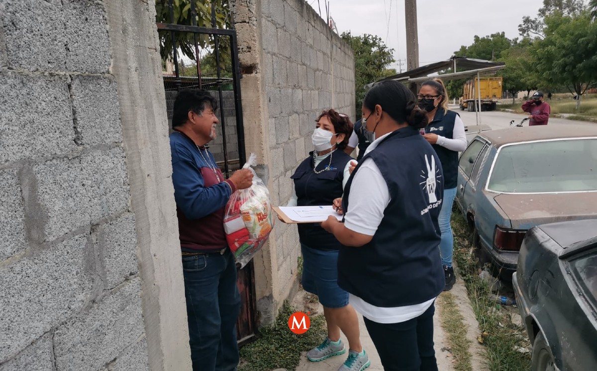 Entrega de despensas en Tamaulipas. (Sebien)