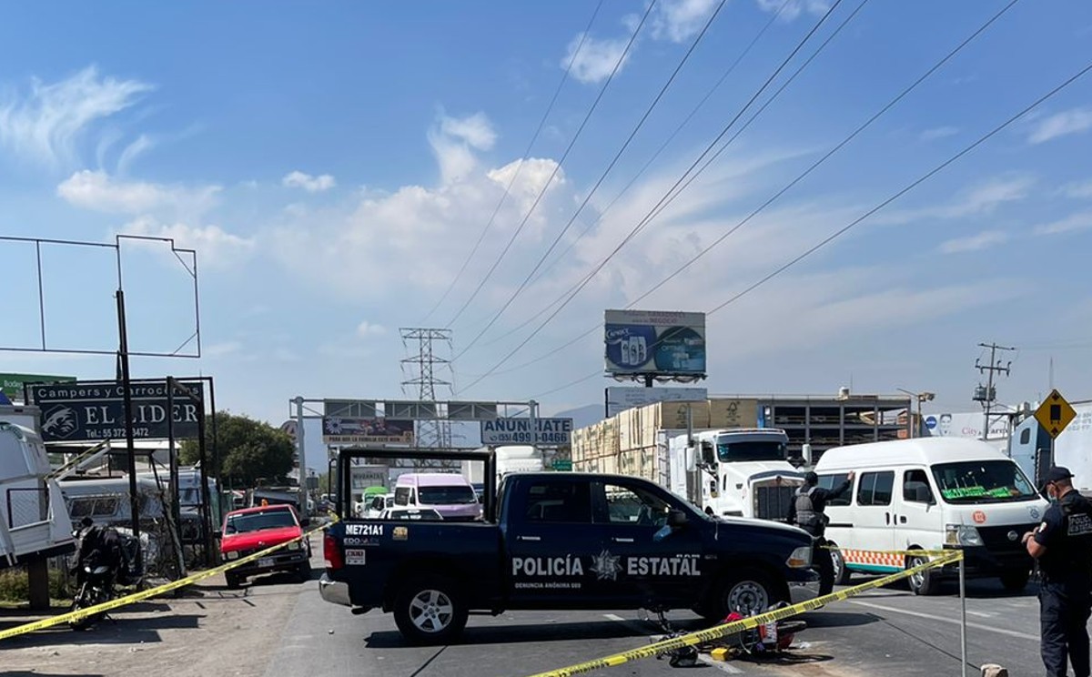 La circulación se mantiene afectada debido a la reducción de dos carriles.