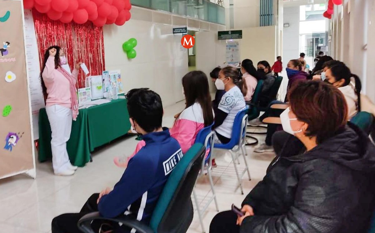 Nutriólogos del IMSS Tamaulipas brindan consultas. (Cortesía)