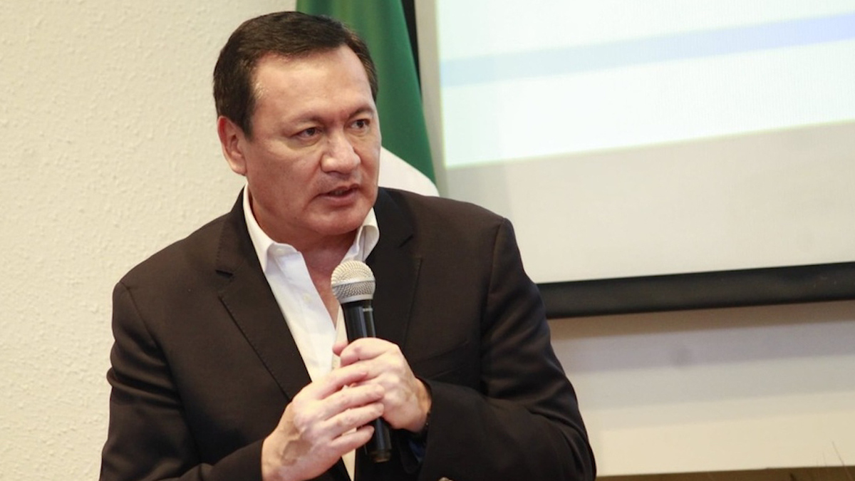 Osorio Chong celebra que Corte admita a trámite demanda contra Ley de Hidrocarburos