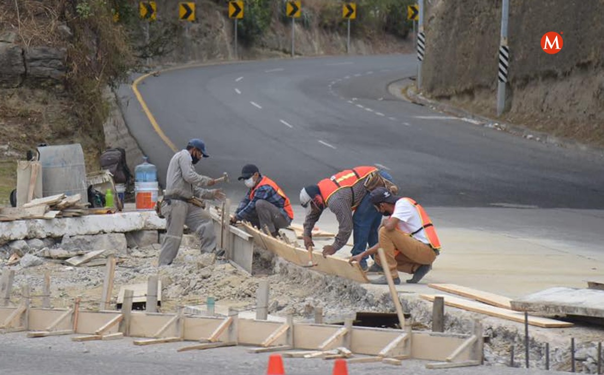 Realizan obra para cerrar acceso a puente Tampico y evitar accidentes. (Gobierno de Tampico