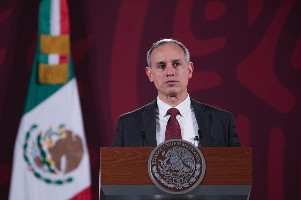 Hugo López-Gatell  indicó que el riesgo por covid en niñas, niños y adolescentes es muy bajo. (Especial)