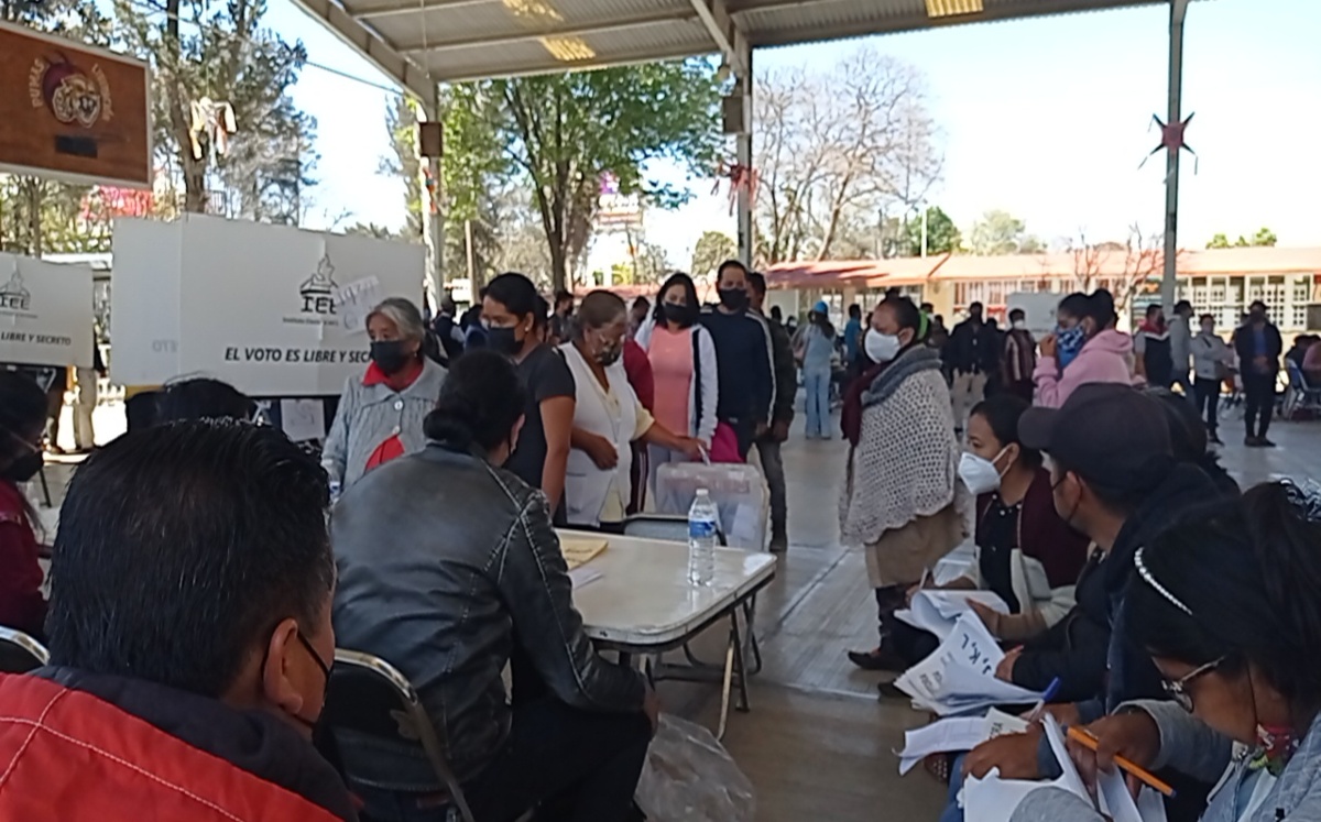Termina sin incidentes jornada de votación en cinco juntas auxiliares de Tehuacán | Especial