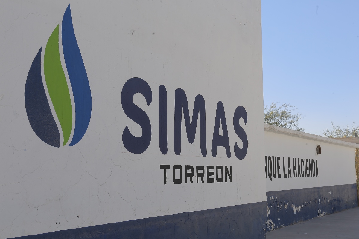 Abren carpeta de investigación contra exfuncionarios de Simas Torreón. | Mauricio Román