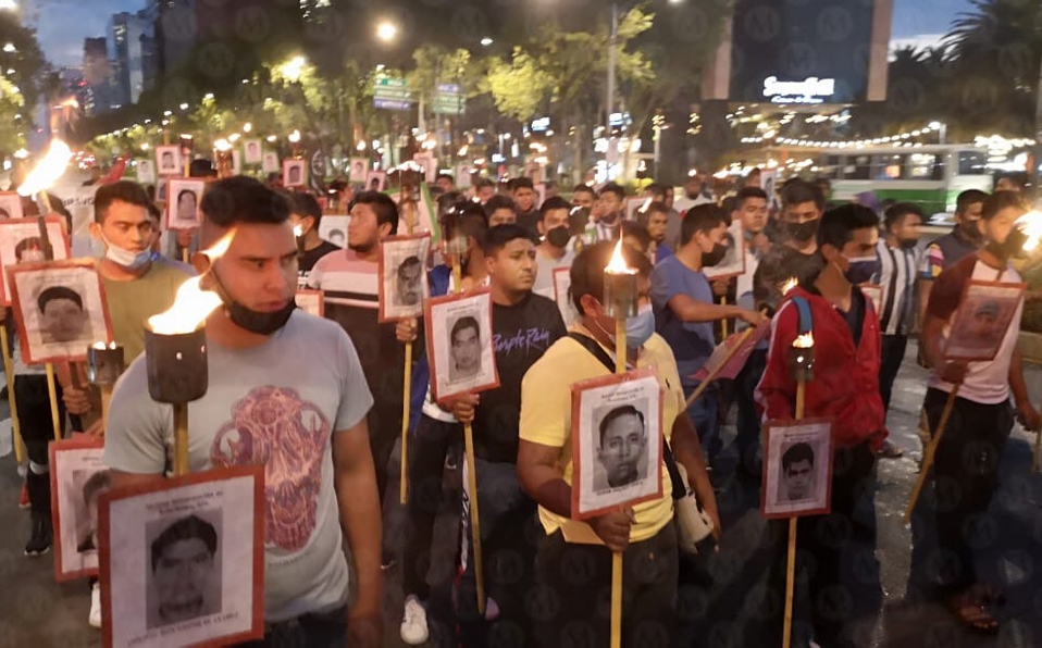 CNDH condena actos de intimidación contra familiares de los 43 de Ayotzinapa