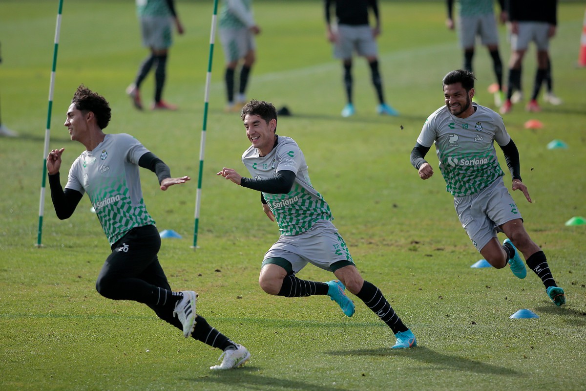Entrenamiento de Santos laguna, previo a su partido de la Jornada 4 de la Liga MX | Manuel Guadarrama