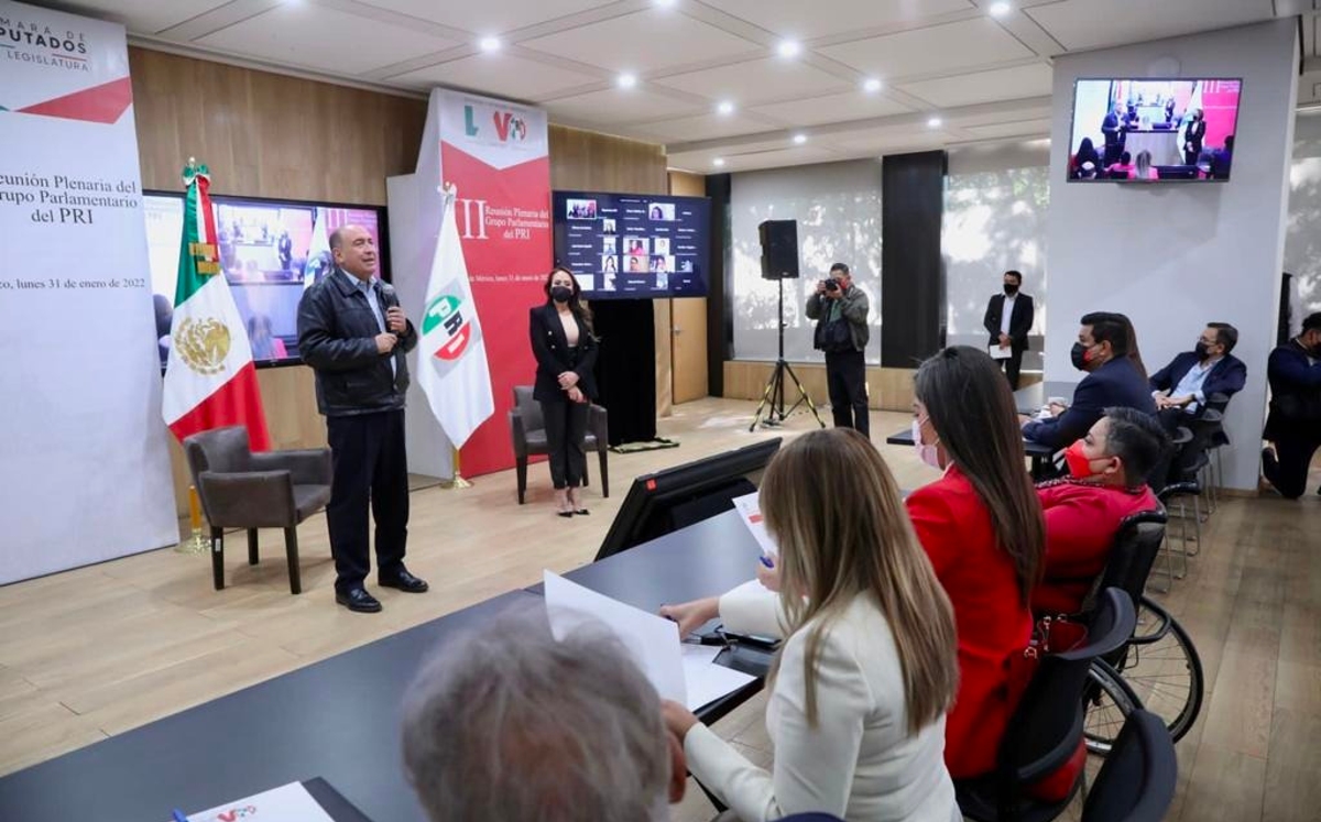 Los legisladores priistas llevaron a cabo su reunión plenaria en la sede nacional del partido. | Especial