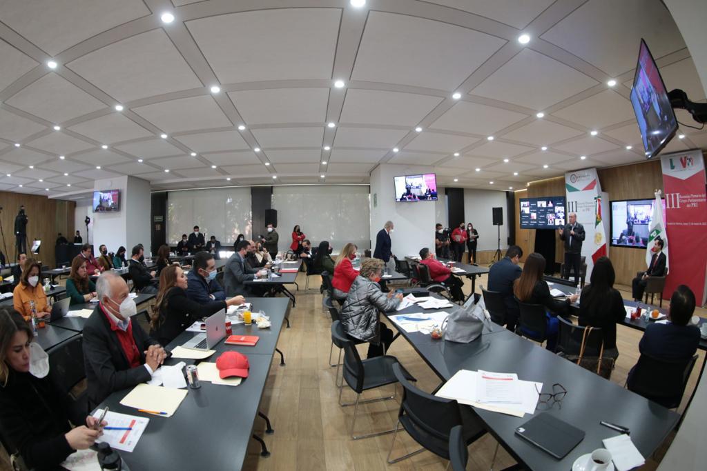 Se reunieron diputados y senadores del PRI | Especial