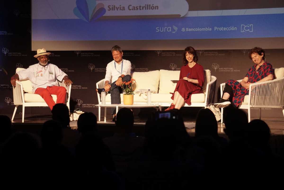 La escritora española Irene Vallejo, una de las protagonistas del encuentro. (Twitter: @hayfestival_esp)