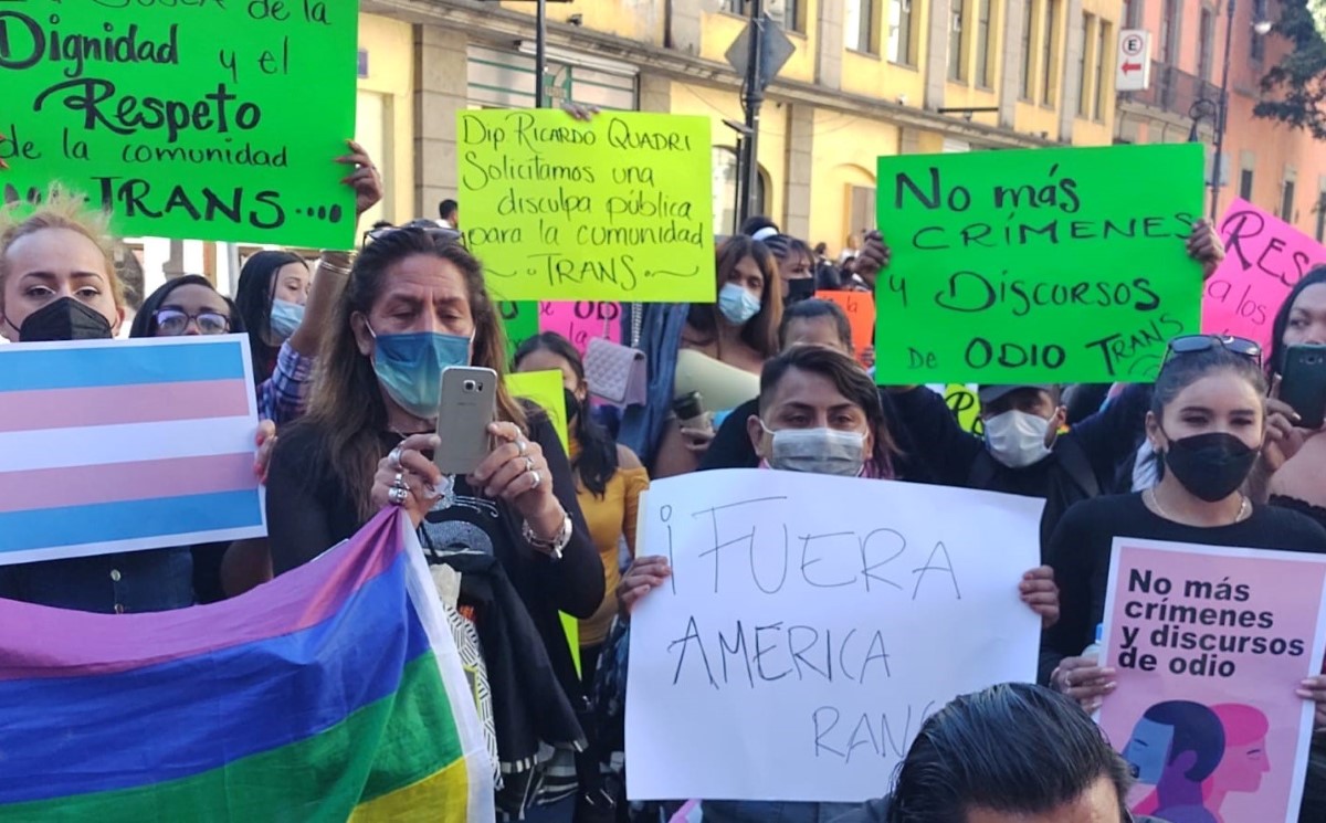 Integrantes de la comunidad LGBT acusaron a legisladores de hacer comentarios transfóbicos. | César Velázquez