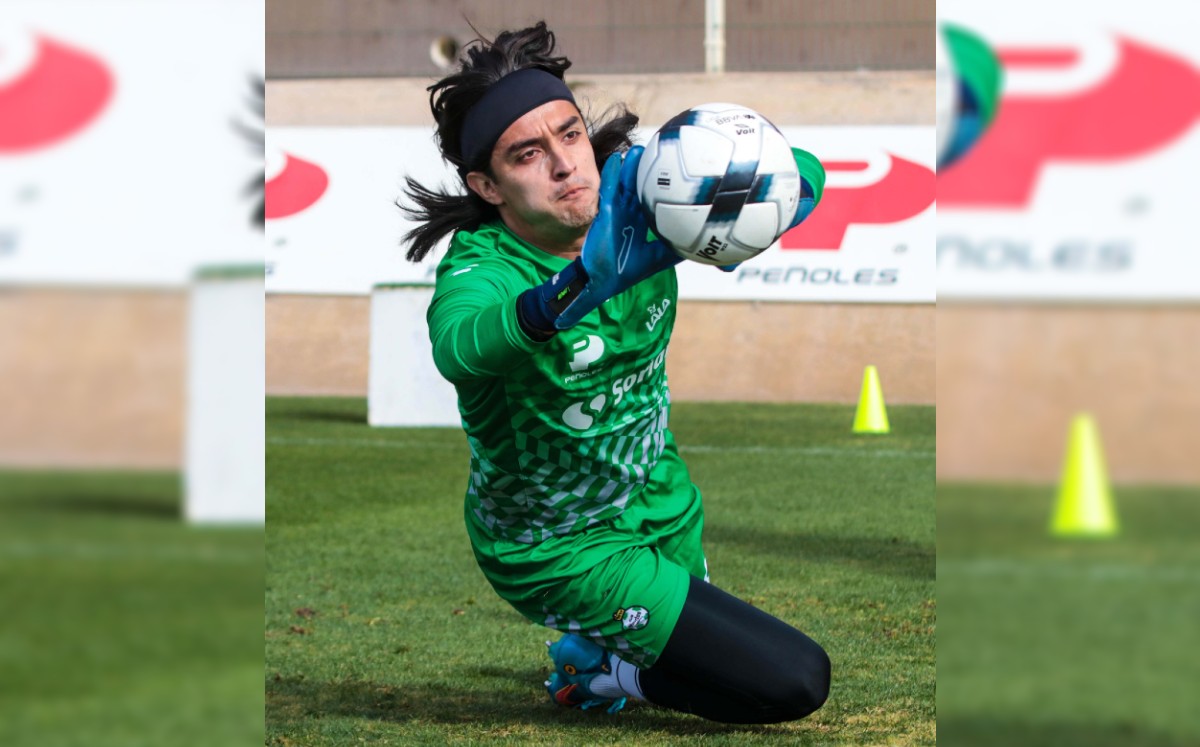 Portero de Santos Laguna Carlos Acevedo. (Especial)