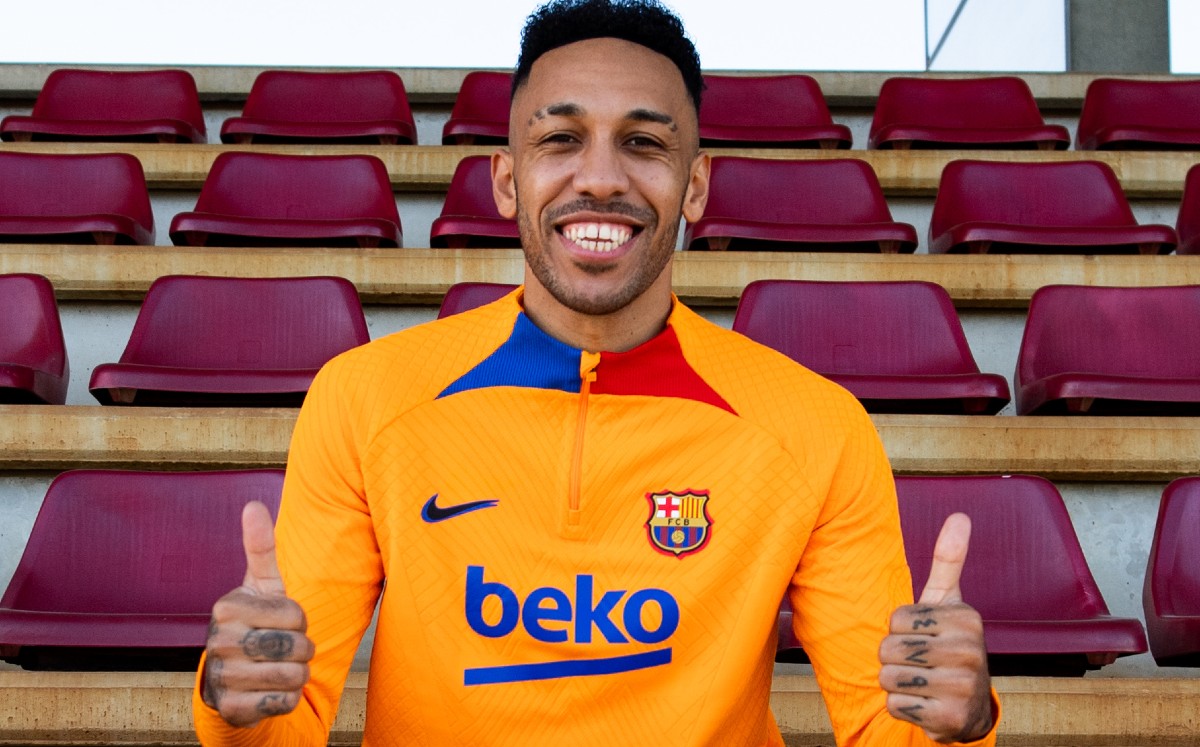 Aubameyang ficha con Barcelona hasta 2025 (FC BArcelona)