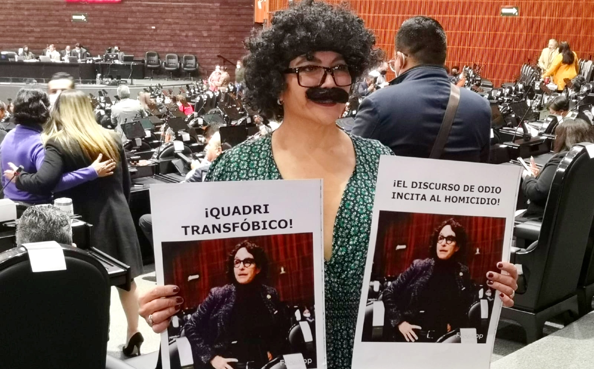 La diputada Salma Luévano se manifestó durante la sesión de hoy en San Lázaro. | Fernando Damián
