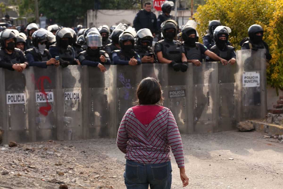 Elementos de la Guardia Nacional y la policía de Michoacán fueron movilizados a Uruapan. (Octavio Hoyos)