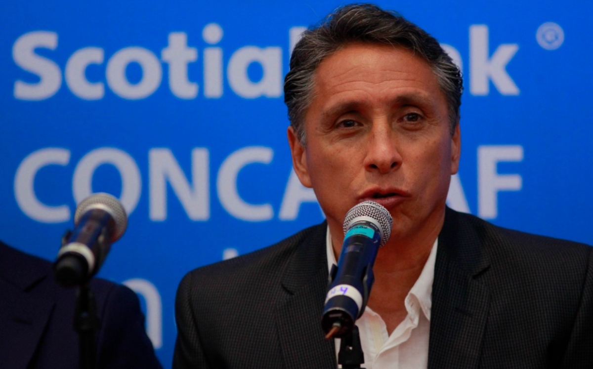 Manuel Negrete: "Yo sí cambiaría al 'Tata' Martino" (Imago 7)