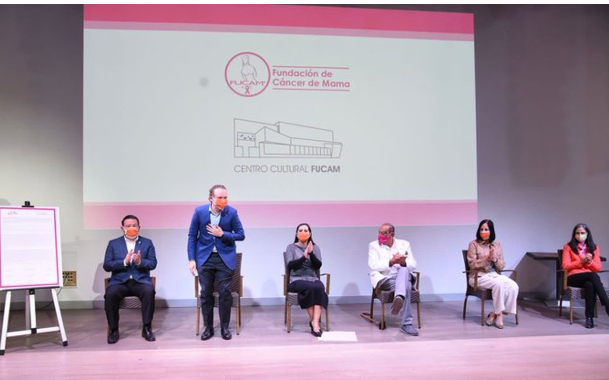 Alcaldes de UNACDMX, en la firma del convenio con FUCAM. | Twitter