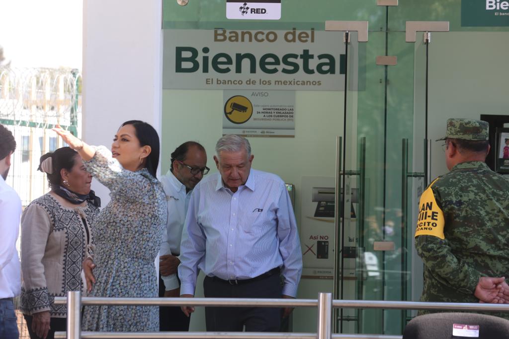 Amlo estrena cajeros del Banco del Bienestar en Tlaxcala | Jorge Carballo