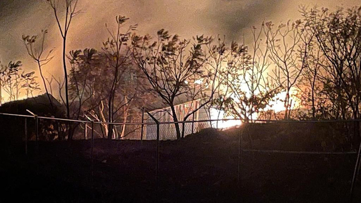 Incendio forestal en inmediaciones de la zona arqueológica