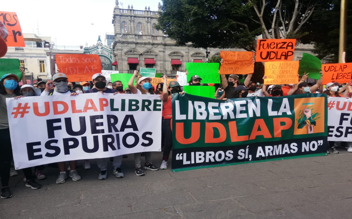 Manifestación UDLAP en Puebla | Abigail García