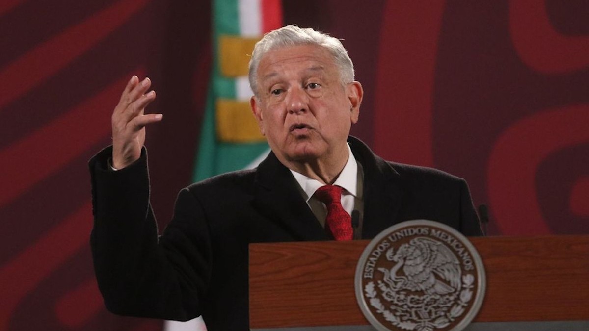 AMLO pide que le aclaren alcances de la veda electoral
