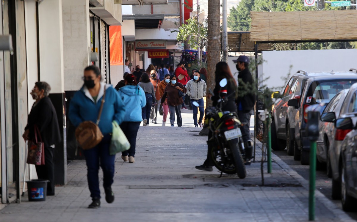El frío 'tardío' ha provocado un incremento de hasta el 30% en ventas. (Mauricio Román)