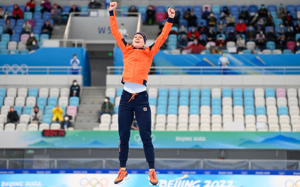 Ireen Wüst, primera atleta en ganar oro en cinco Juegos Olímpicos diferentes (AFP)
