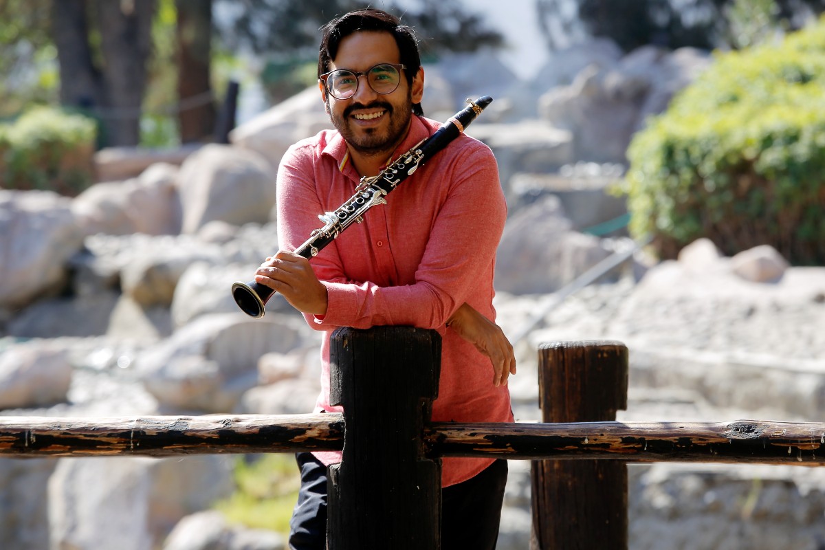 La música ha sido un gran resiliente en mi vida: Juan José Carreón, clarinetista de la Camerata de Coahuila | Mauricio Román