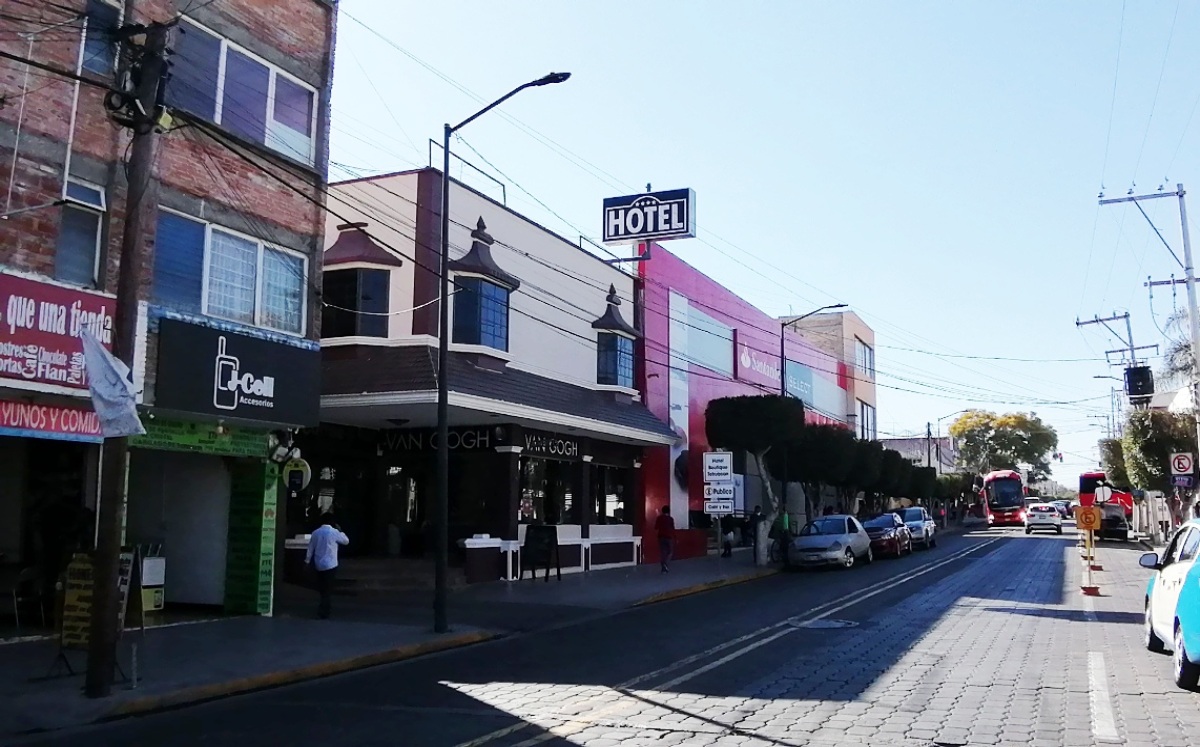 Comercios establecidos de Tehuacán esperan repunte de ventas por 14 de febrero | Especial