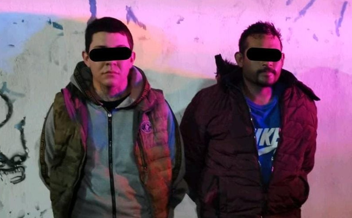Los detenidos, identificados como Ernesto "N" y Urbano "N", originarios de la Ciudad de México. (Especial)