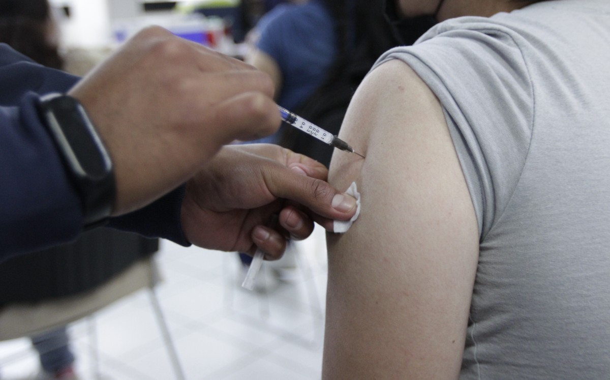 Los trabajadores del sector salud en La Laguna ya tienen su refuerzo. (Manuel Guadarrama)