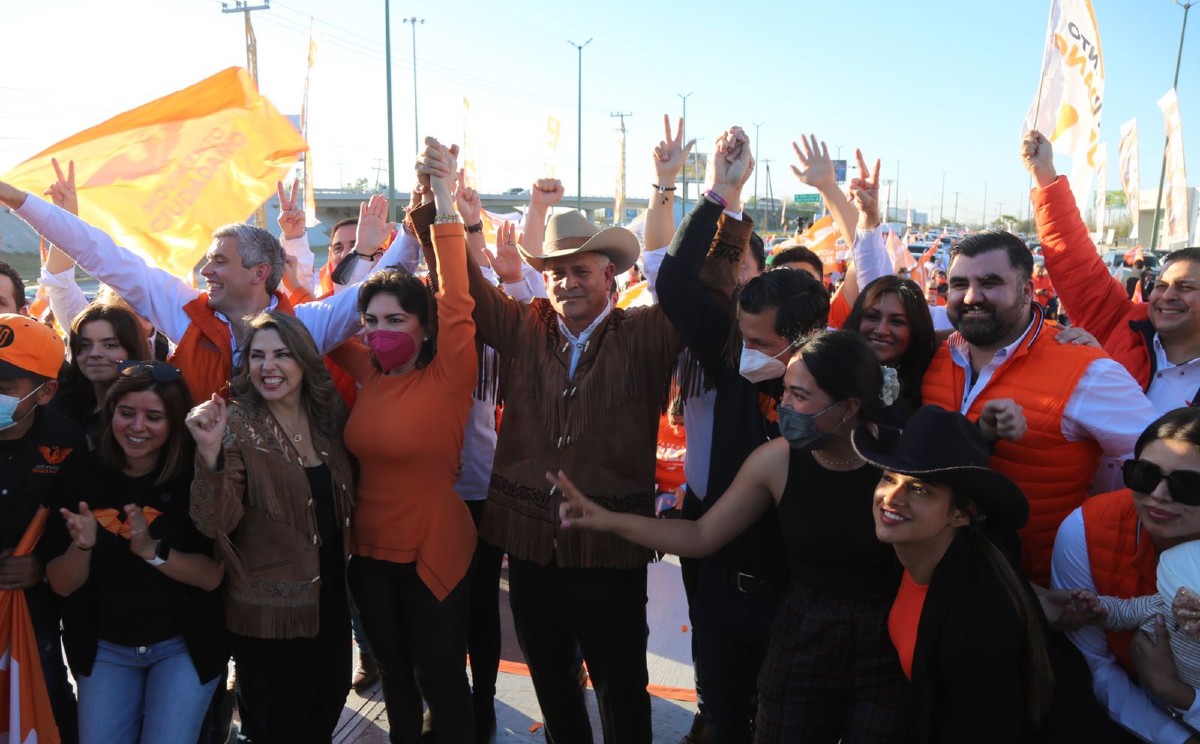 Arturo Díez Gutiérrez de Movimiento Ciudadano concluyó su precampaña en Reynosa.
