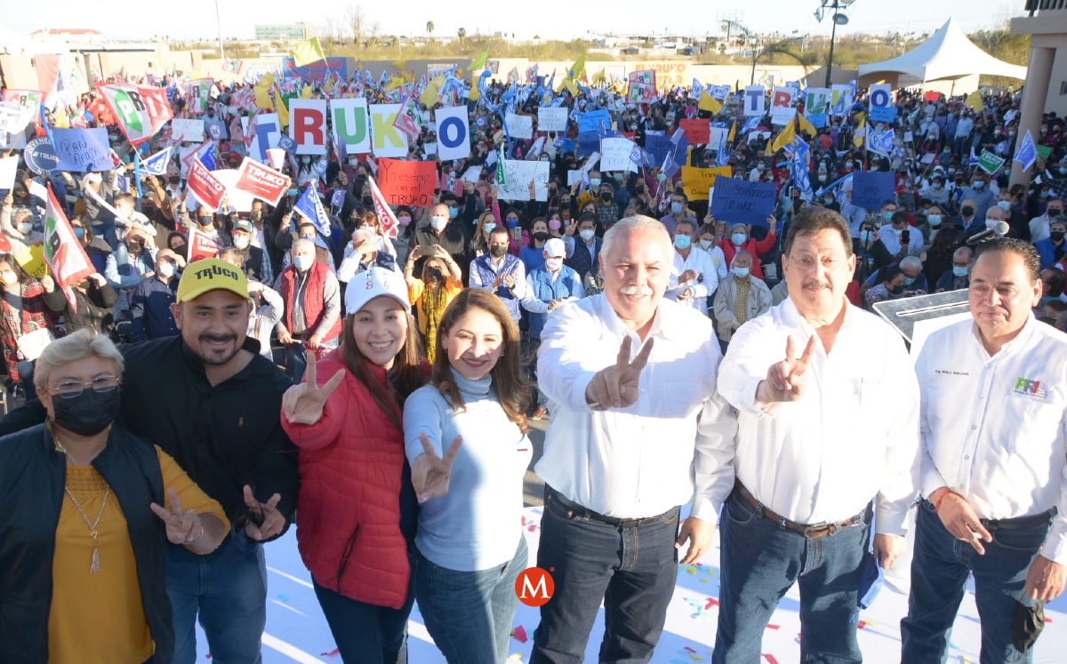 César Verástegui cierra precampaña a gobernador en Nuevo Laredo. (Cortesía)
