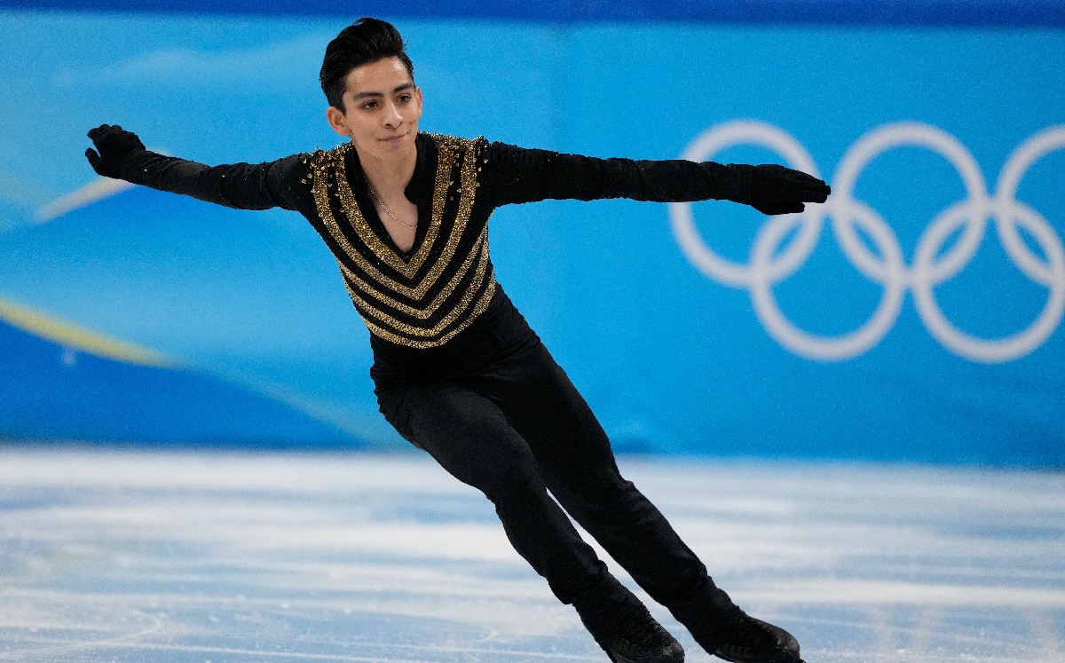 Donovan Carrillo se presentará de nuevo en la pista de hielo de Beijing hoy. | AP