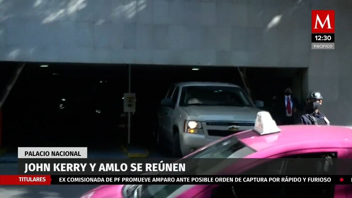 John Kerry y Andrés Manuel López Obrador se reúnen