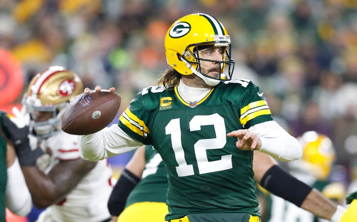 Aaron Rodgers vence a Brady es elegido MVP de la NFL por segundo año consecutivo (Reuters)