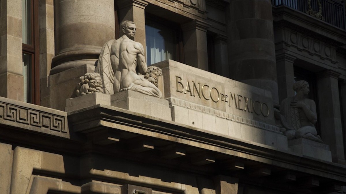 Banxico eleva su tasa de referencia a 6%