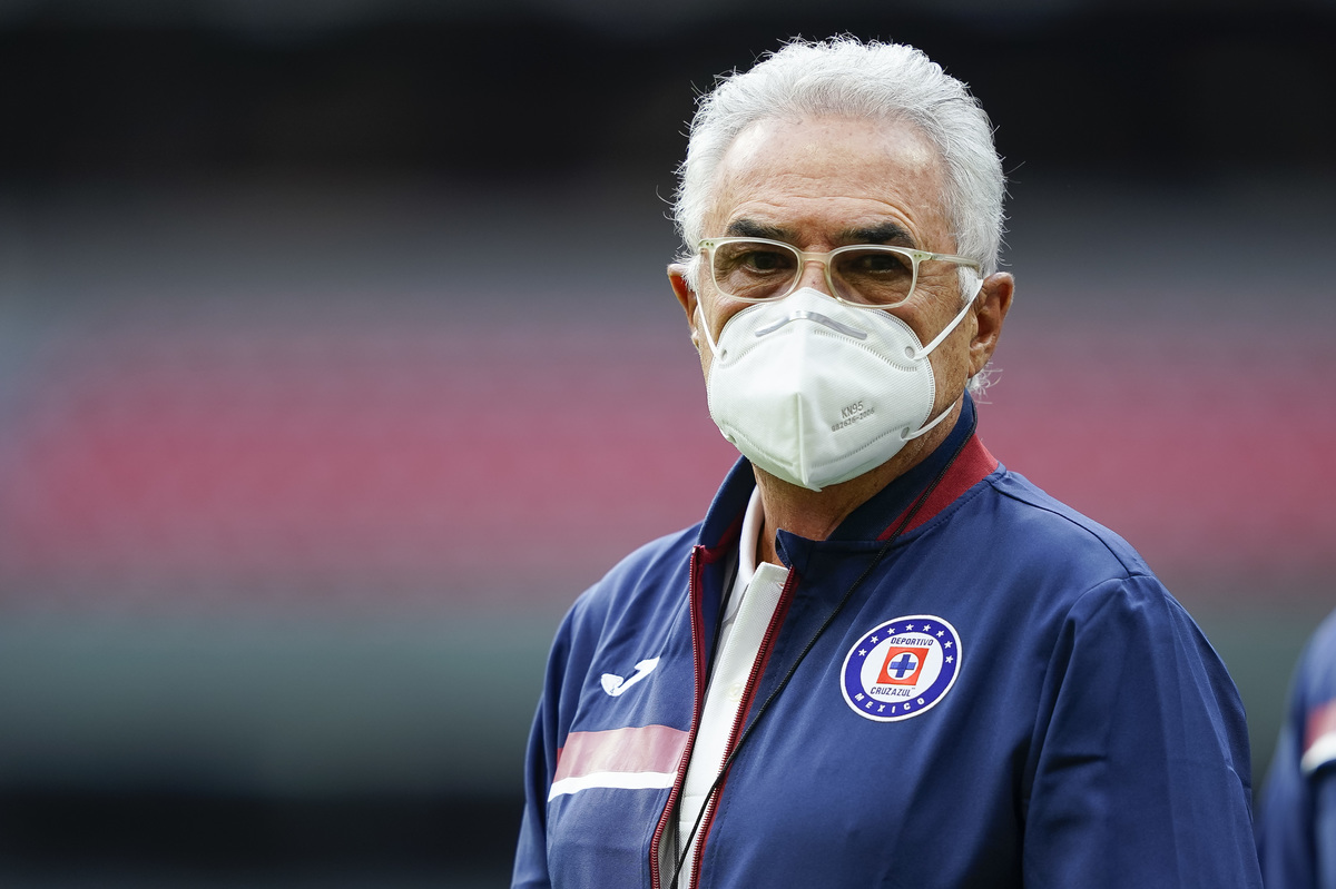 Cruz Azul hace oficial la salida de Álvaro Dávila por "asuntos personales" (Imago7)