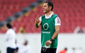 Javier Alarcón cuestiona la llegada de Jimmy Lozano al Necaxa