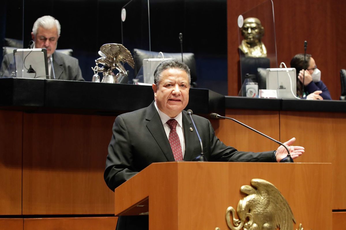 Julio Menchaca, precandidato único de Morena (Cortesía)